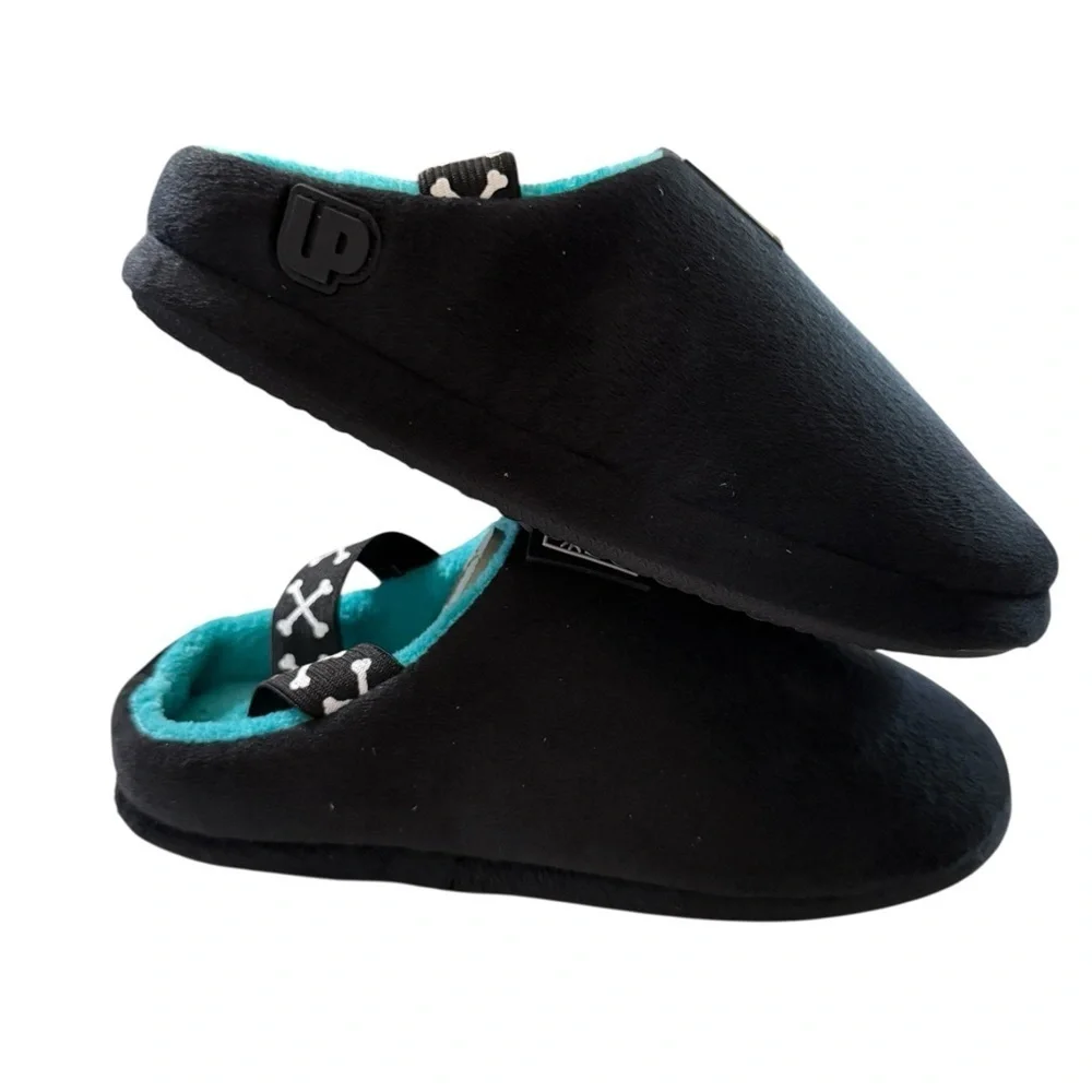 Disney Ground Up Jack Skellington Slippers · Boys’ Size 5